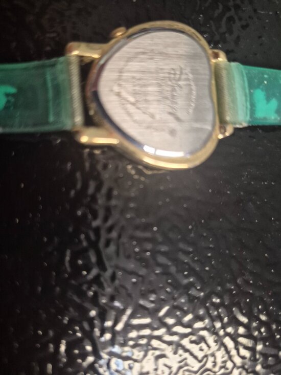 Disney pooh bear watches main image 6